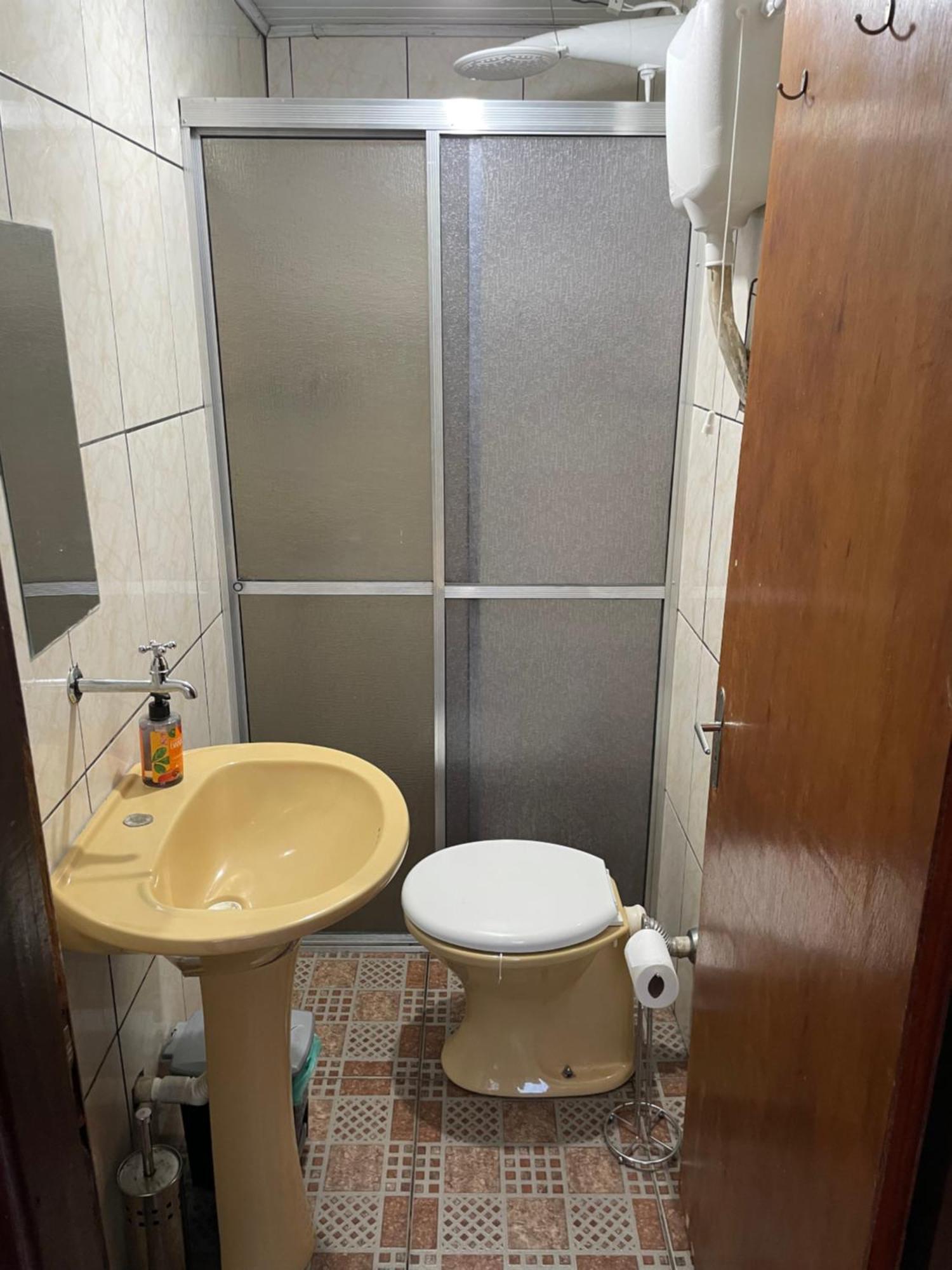 Casa No Centro De Foz! Ar-Condicionado, Smart Tv, Wi-Fi, Cozinha, Ventilador E 4 Camas Apartman Foz do Iguaçu Kültér fotó