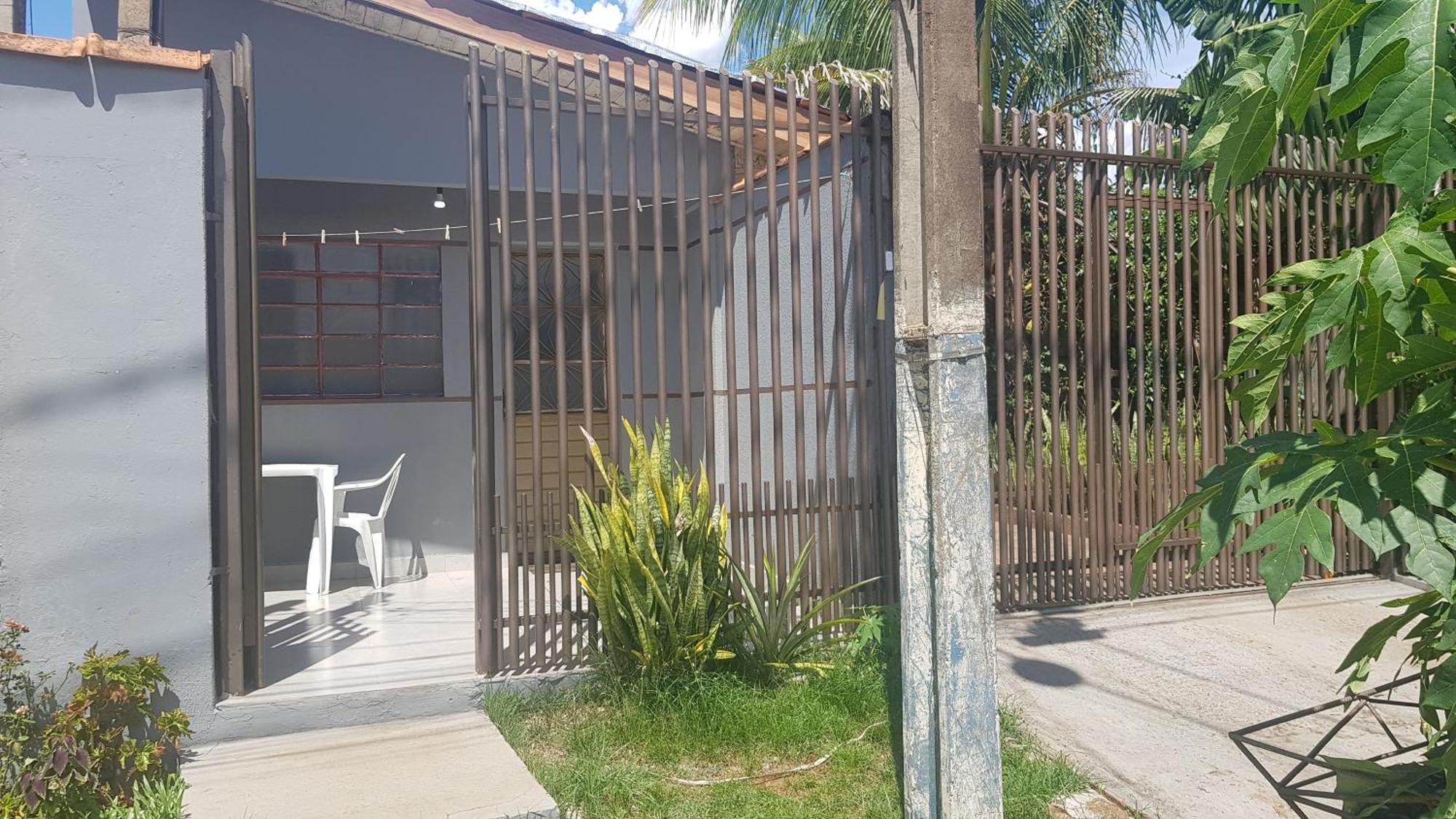 Casa No Centro De Foz! Ar-Condicionado, Smart Tv, Wi-Fi, Cozinha, Ventilador E 4 Camas Apartman Foz do Iguaçu Kültér fotó