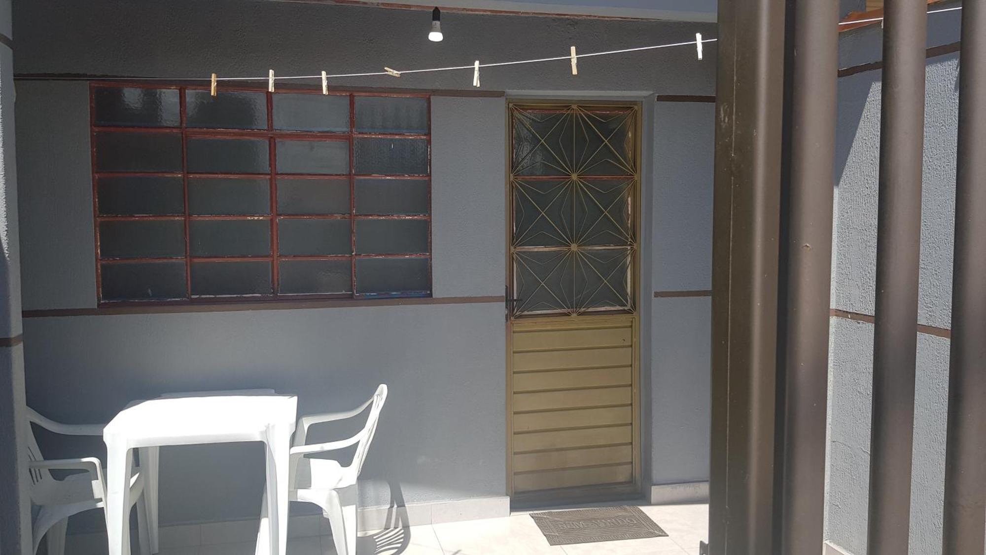 Casa No Centro De Foz! Ar-Condicionado, Smart Tv, Wi-Fi, Cozinha, Ventilador E 4 Camas Apartman Foz do Iguaçu Kültér fotó